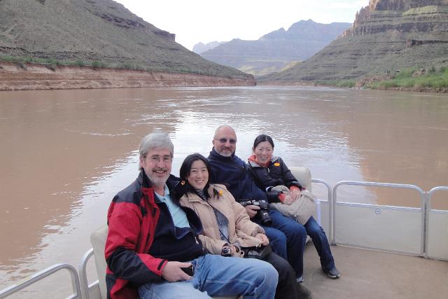 DSC02208.JPG - Fahrt auf dem Colorado im Grand Canyon